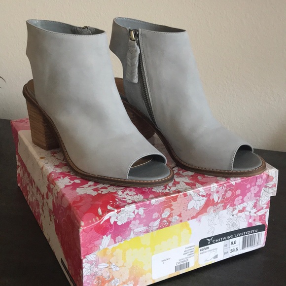 Calvin leather chambray shoes by Chinese Laundry - Picture 2 of 2